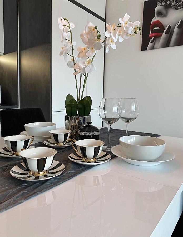 Apartament Sloneczny Lejlighed Jelenia Góra Eksteriør billede